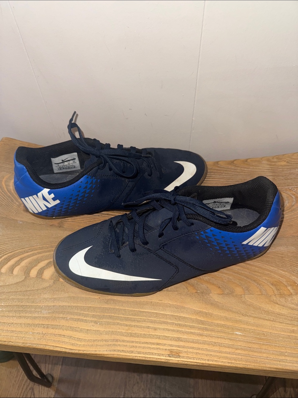 Nike Bombax IC Navy Blue White Indoor Soccer Shoes Size 8